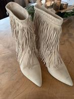 Beige suède Josh V Enkellaarsjes Delia., Ophalen of Verzenden, Zo goed als nieuw, Beige