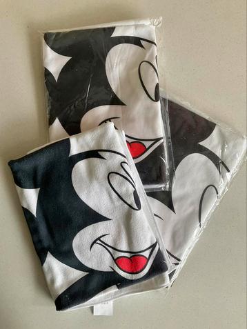 3 badhanddoeken ‘Mickey Mouse’ voor kinderen.