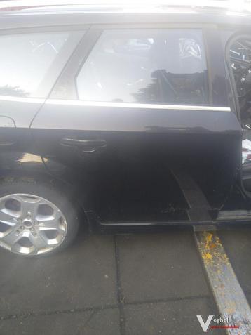 Ford Mondeo SW 2.2 D 2010 2400171   Portier kaal Linksvoor o beschikbaar voor biedingen