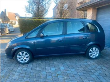Opel Meriva Benzine - met weinig km's - Airco beschikbaar voor biedingen