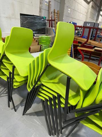 Stoelen bureau, kantine, werkplek beschikbaar voor biedingen