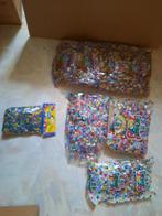 confetti, rode neus , pruik , masker enz voor carnaval/feest, Enlèvement ou Envoi, Neuf