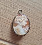 Vintage hanger met cameo-broche, Ophalen of Verzenden, Zilver, Broche