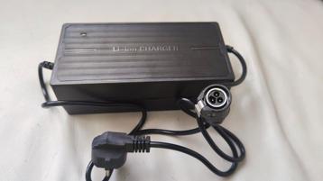 Chargeur rapide 60v 6A dualtron V2 