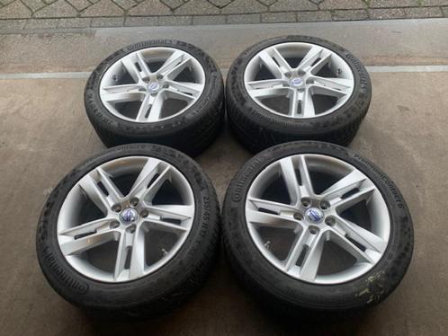 VOLVO V60 S60 V70 V50 V40 SADIA VELGEN + BANDEN 235 45 R17, Auto diversen, Dakdragers, Gebruikt, Ophalen of Verzenden
