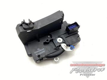 Deurslot Mechaniek 2Deurs links van een Opel Vivaro beschikbaar voor biedingen