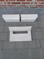Inbouw brievenbus Franse steen, Tuin en Terras, Ophalen, Staande brievenbus, Hardsteen, Zo goed als nieuw