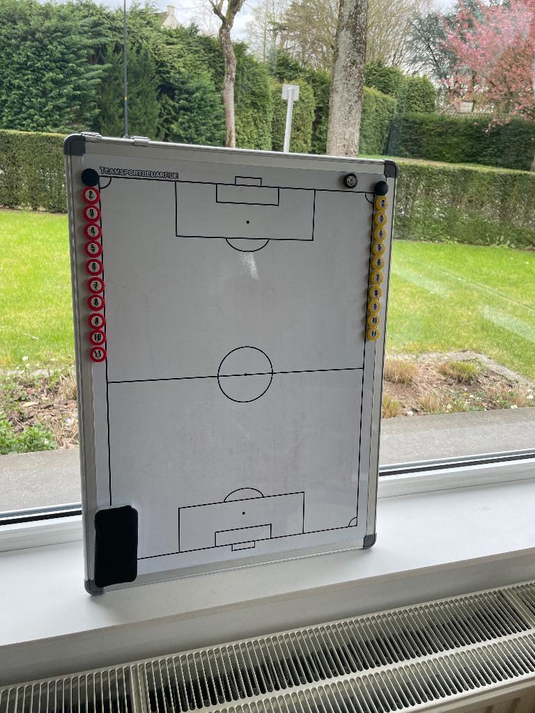 Magnetisch tactiekbord voetbal, Sports & Fitness, Football, Enlèvement, Comme neuf, Accessoires de club