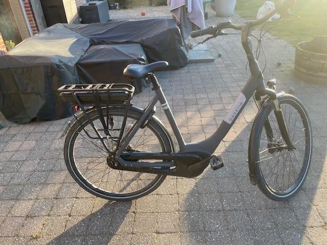 Gazelle C7+ Paris bj 2025 Bosch smart 650 km MT 57, Ophalen, Zo goed als nieuw, 50 km per accu of meer, 55 tot 59 cm