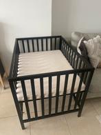 Zwarte babypark + matras, Enlèvement, Comme neuf