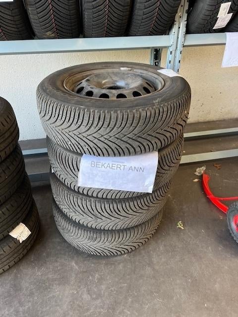 Kit de pneus d'hiver - Peugeot Rifter, Enlèvement, Utilisé