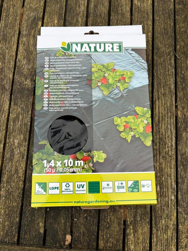 Mulch- / afdekfolie microgeperforeerd 1,4m x 10 m, Tuin en Terras, Overige Tuin en Terras, Zo goed als nieuw, Ophalen of Verzenden