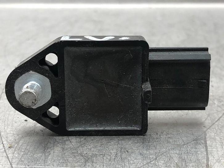 CAPTEUR AIRBAG Avensis Wagon (T25 / B1E) (|8983105010|), Autos : Pièces & Accessoires, Autres pièces automobiles, Toyota, Utilisé
