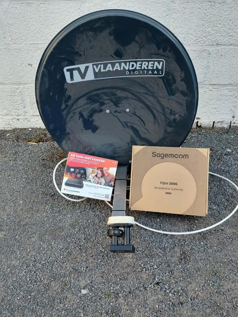 Tv vlaanderen schotel, Audio, Tv en Foto, Schotelantennes, Ophalen, Gebruikt, (Schotel)antenne, Overige merken