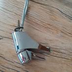 2 identieke lavabokranen in chrome, Ophalen