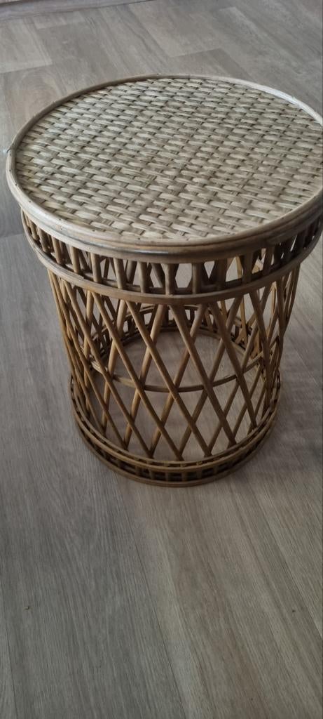 Table basse en osier