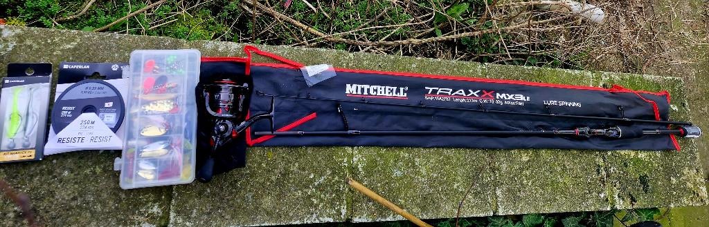 Kit canne a pêche  carnassier, Sports nautiques & Bateaux, Pêche à la ligne | Général, Enlèvement, Neuf, Ligne de pêche