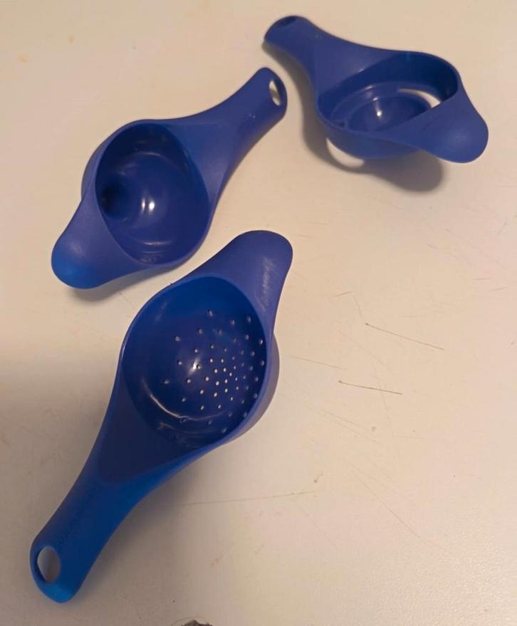 Ensemble de trois petits ustensiles de cuisine Tupperware, Maison & Meubles, Cuisine| Tupperware, Neuf, Autres types, Bleu, Enlèvement