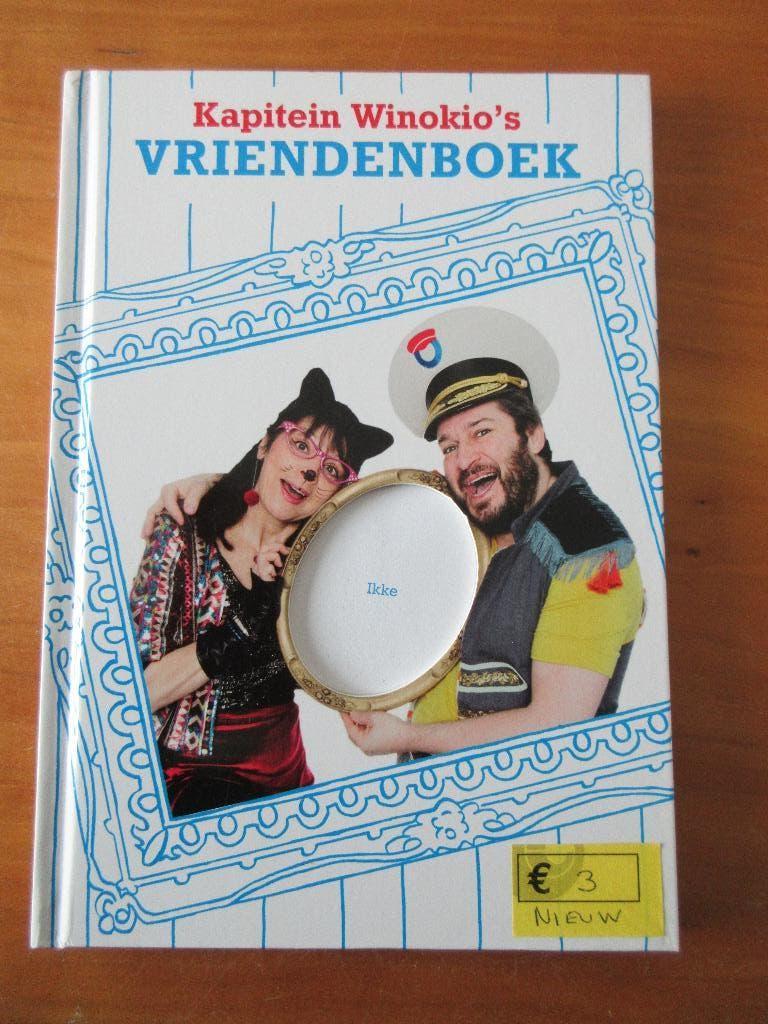 Vriendenboek Kapitein Winokio, Ophalen of Verzenden, Nieuw