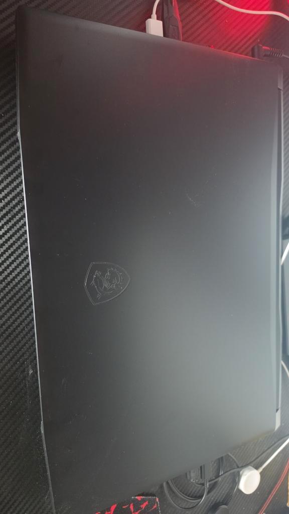 MSI Katana GF76 i7 16 Go + souris et chargeur GRATUITS, Informatique & Logiciels, Ordinateurs portables Windows, Comme neuf, 17 pouces ou plus