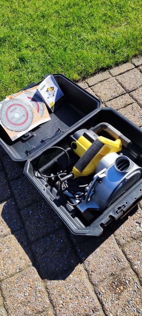 Muurfrees Powerplus X0650, Ophalen