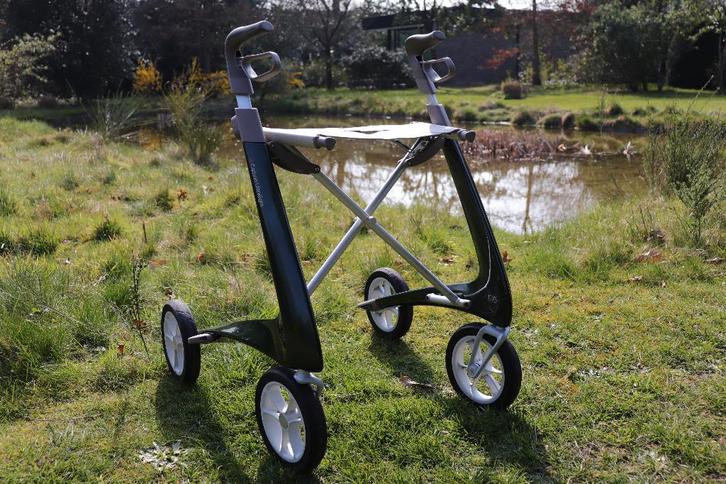 Carbon Ultralight groen - demo tweedehands - standaardmodel, Diversen, Rollators, Zo goed als nieuw, Lichtgewicht, Opvouwbaar