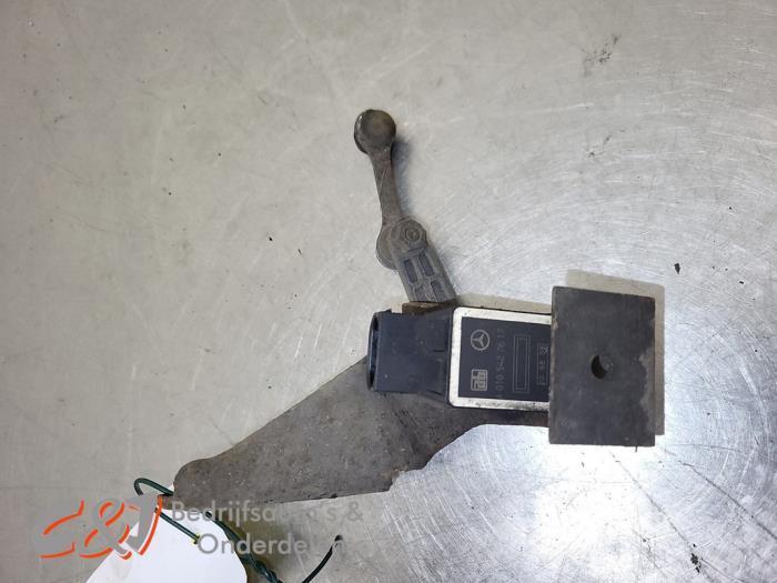 Capteur régulation stabilisation d'un Mercedes Vito, Autos : Pièces & Accessoires, Autres pièces automobiles, Mercedes-Benz, Utilisé