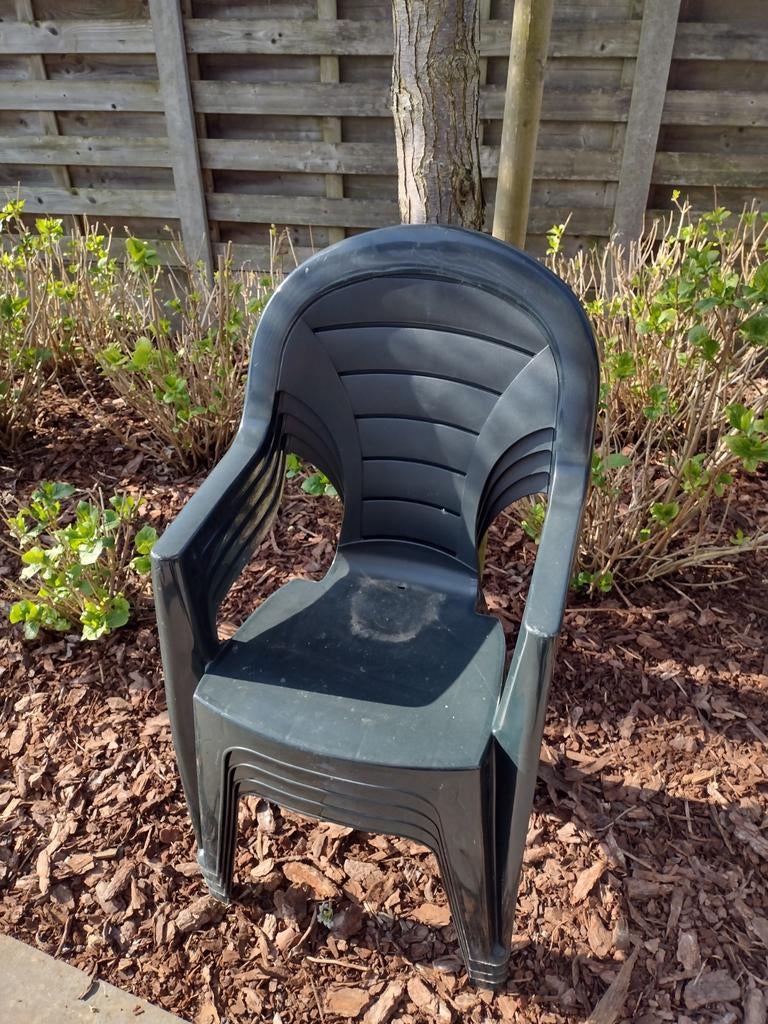 Tuinstoelen 20€/4, Ophalen