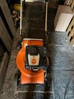 Tondeuse auto tractée à essence Stihl, Stihl, Tondeuses à gazon à essence, Utilisé, Bac de ramassage