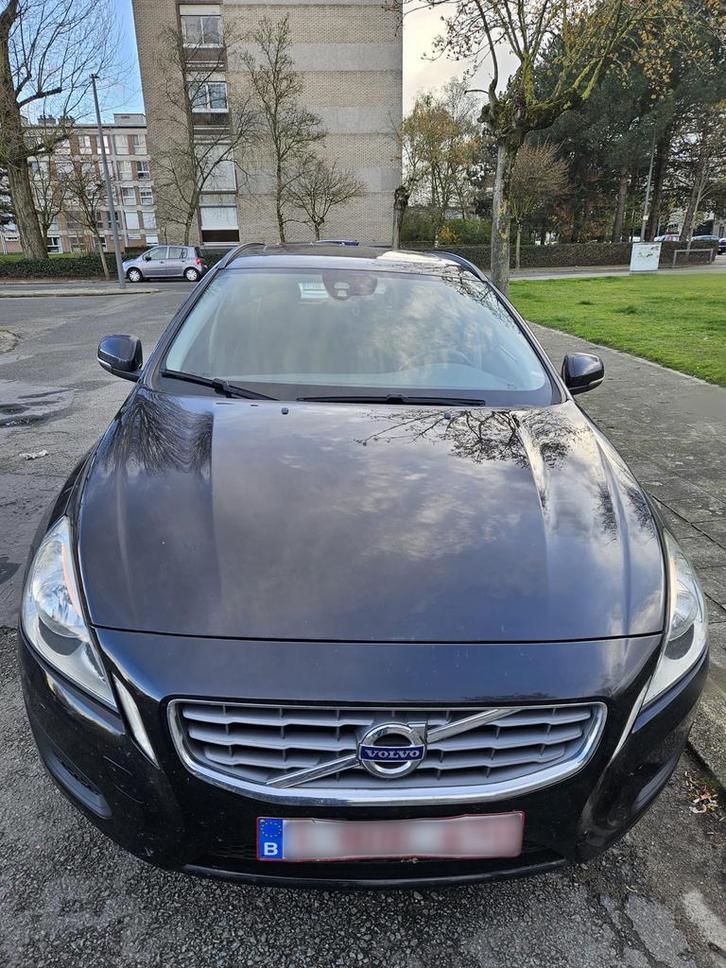 Volvo V60 2011 – diesel – perfect onderhouden, Auto's, Volvo, Particulier, V60, ABS, Airbags, Airconditioning, Alarm, Bluetooth
