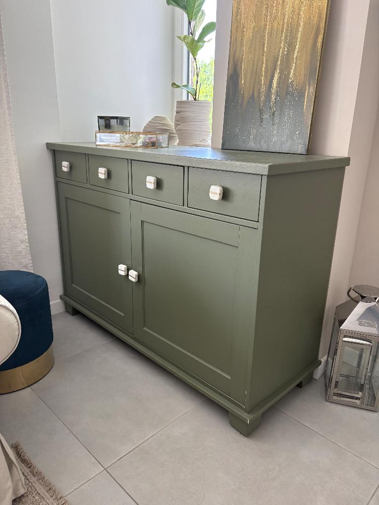 Buffet en bois, Maison & Meubles, Armoires | Buffets, Utilisé, Moins de 100 cm, 100 à 150 cm, 25 à 50 cm, Avec tiroir(s), Avec porte(s)