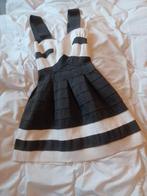 une robe de soirée pour la fille 12-13 ans, Enlèvement ou Envoi, Fille