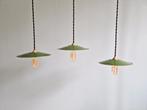 Trio de suspensions industrielles en tôle émaillée verte, Antiquités & Art, Enlèvement ou Envoi