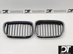 Grille set BMW 5-serie E39 51138159315 51138159316, Gebruikt, Ophalen of Verzenden, BMW, BMW