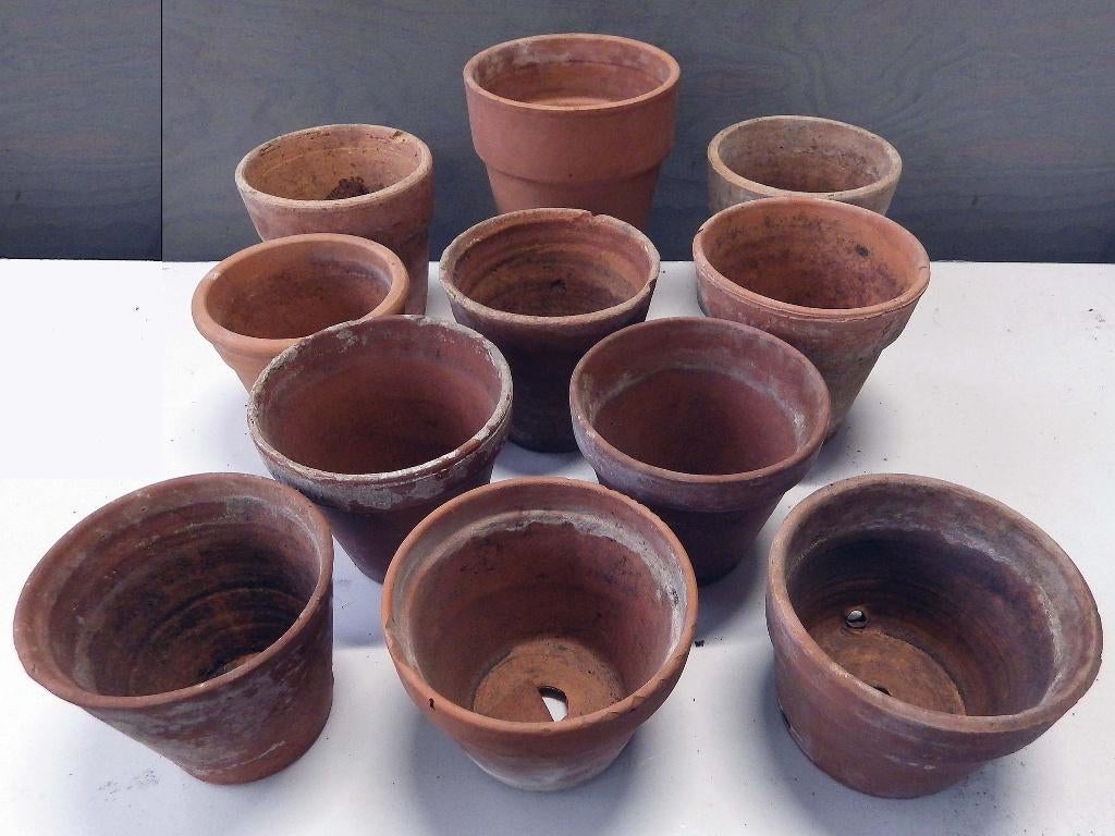 Lot Gebruikte Terracottapotjes: €.10,00/11stuks., Tuin en Terras, Bloempotten, Gebruikt, Terracotta, Binnen, Balkon, Tuin, Rond