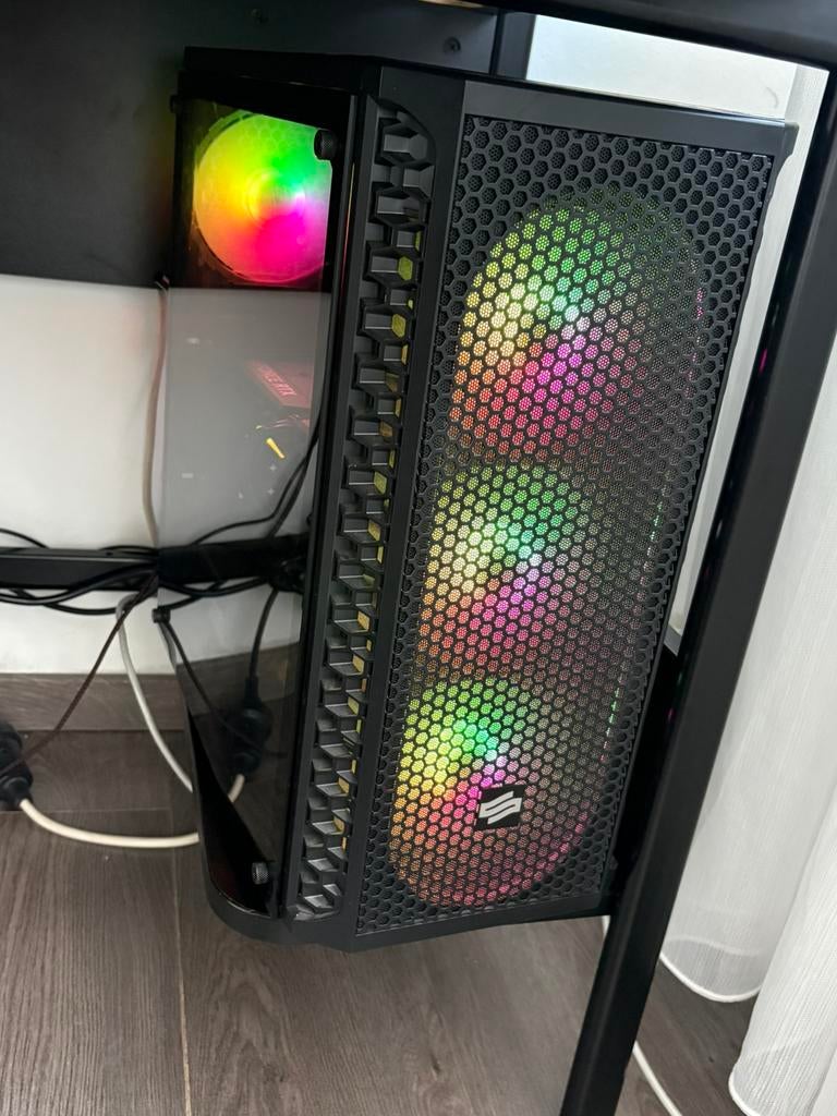 Gaming PC met 180HZ scherm en WI-FI kaart, Computers en Software, Desktop Pc's, Gebruikt, 4 Ghz of meer, SSD, 16 GB, Met videokaart