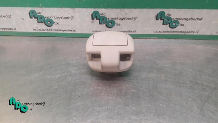 Pare-soleil d'un Renault Clio (Clio 3 06-), Autos : Pièces & Accessoires, Habitacle & Garnissage, Renault, Utilisé, 3 mois de garantie