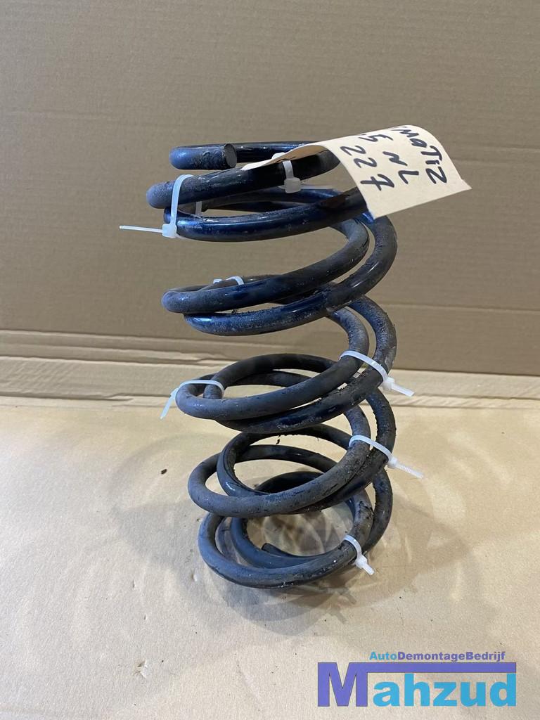 2005 CHEVROLET MATIZ 0.8 Veer spiraal torsieveer achter set, Gebruikt, Info@gm.com, Chevrolet, Renaissance Center 300
48265  Detroit