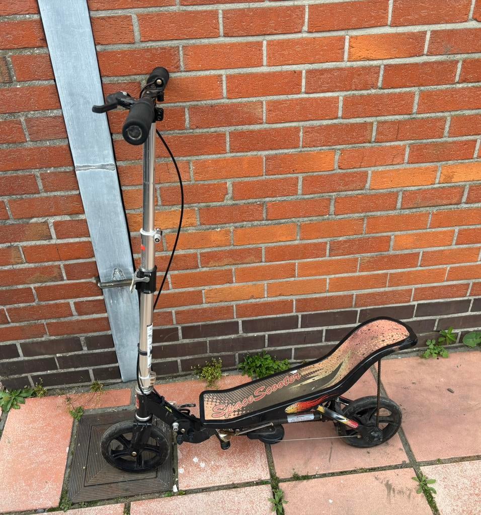 Steps, Vélos & Vélomoteurs, Trottinettes, Enlèvement, Comme neuf