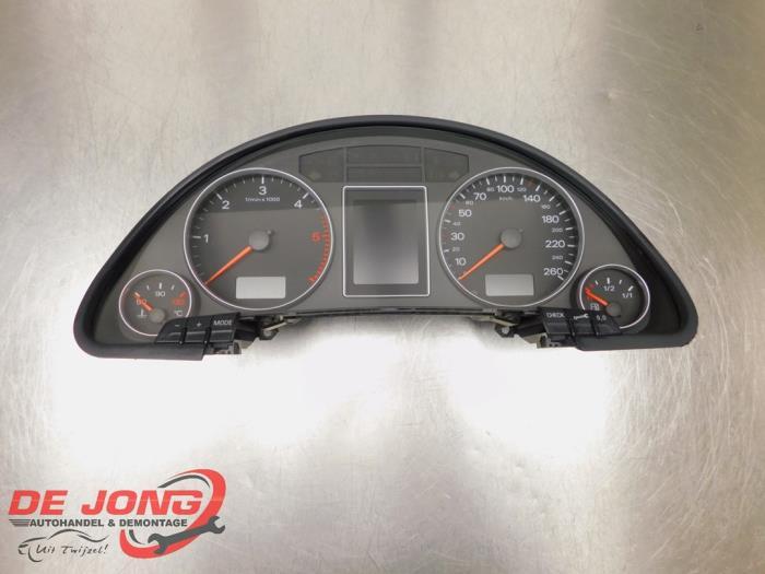 Compteur kilométrique KM d'un Audi A4, -, 3 mois de garantie, Audi, Utilisé