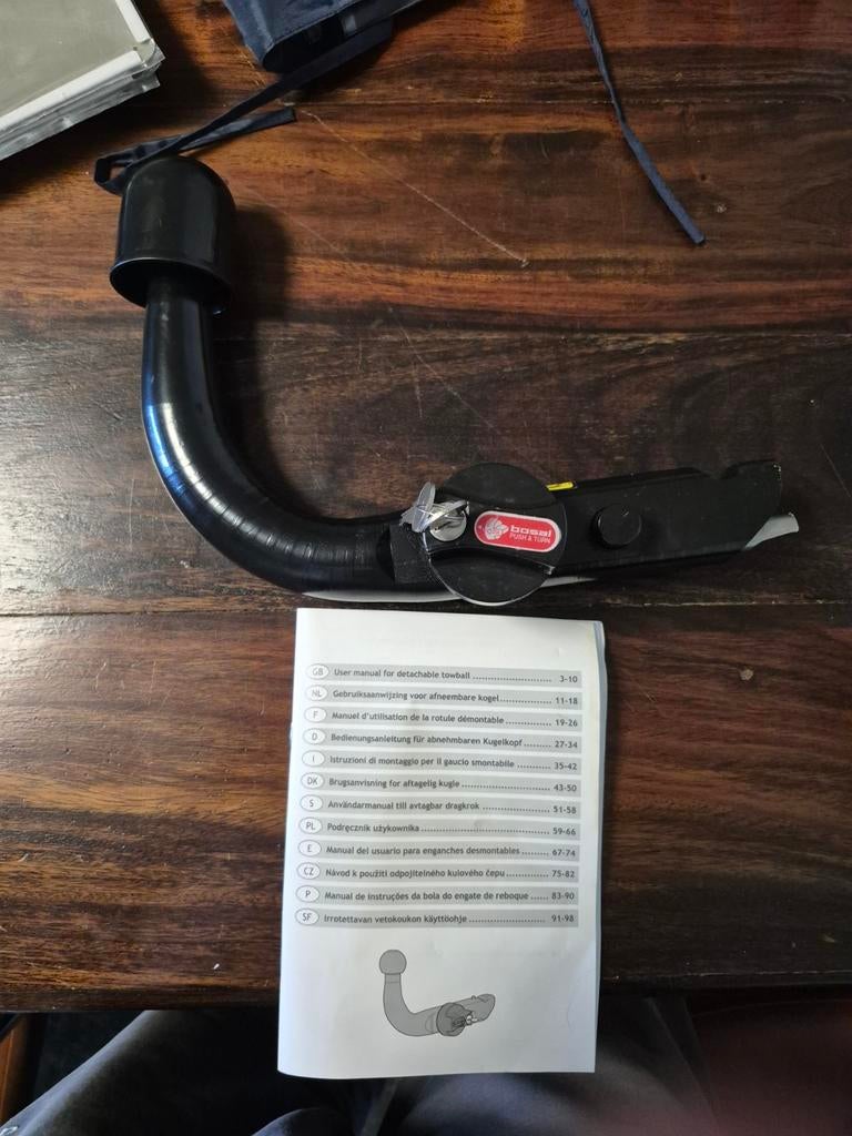 Attelage amovible (neuf) 250 euros, Enlèvement ou Envoi