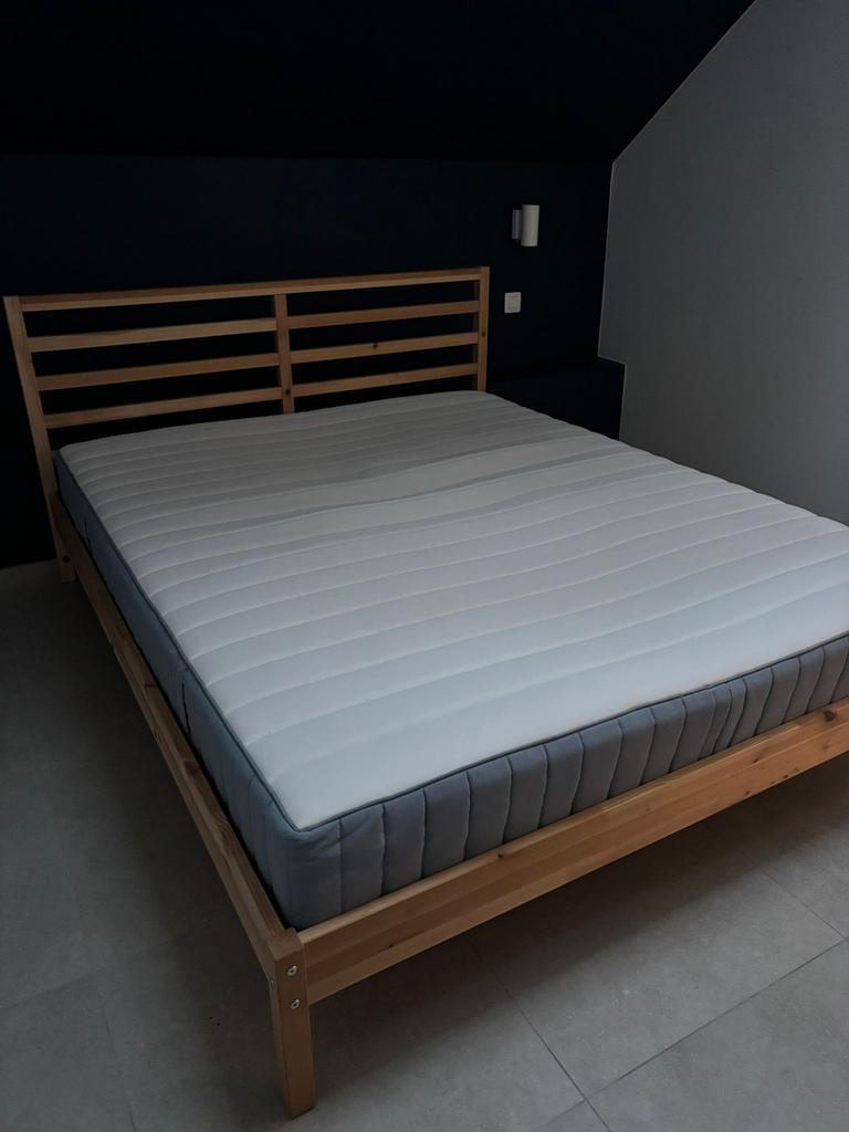 IKEA, Tarva+Valevag set. 160x200cm, Maison & Meubles, Enlèvement, Comme neuf