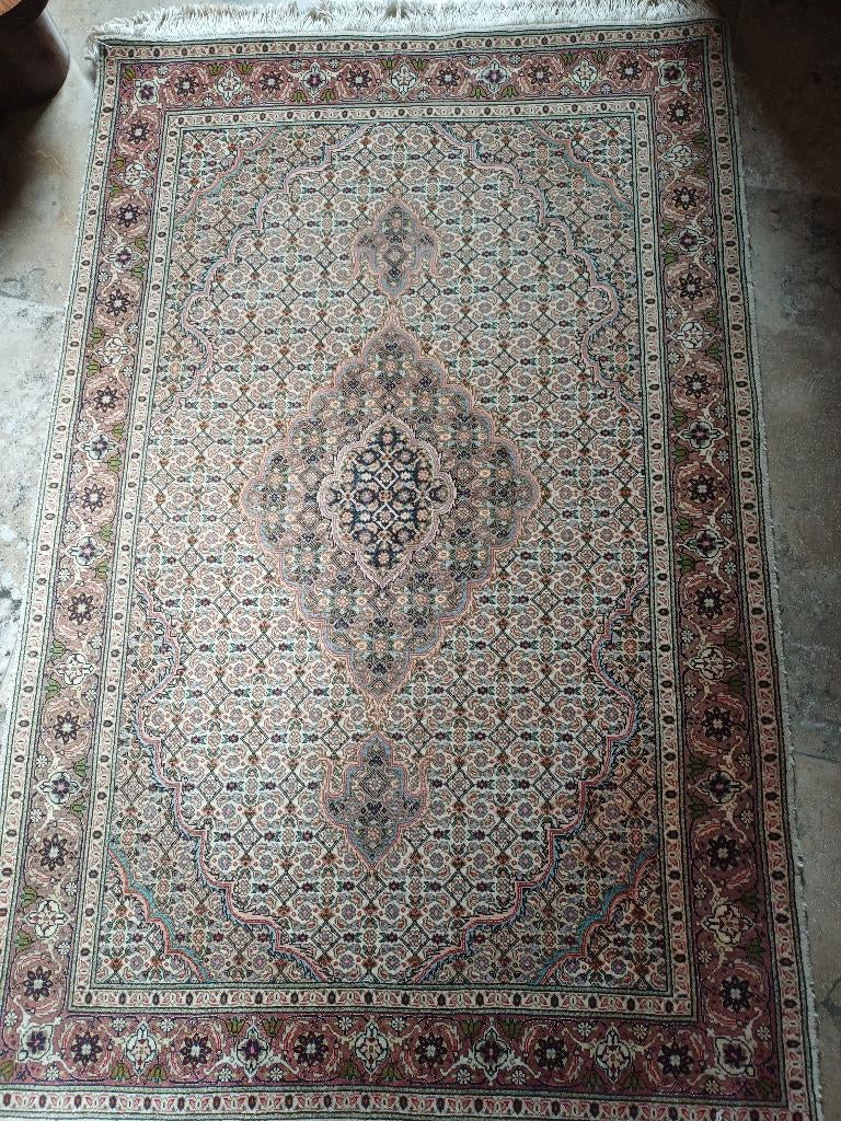 Oosters half wol half zijde tapijt, Antiek en Kunst, Ophalen