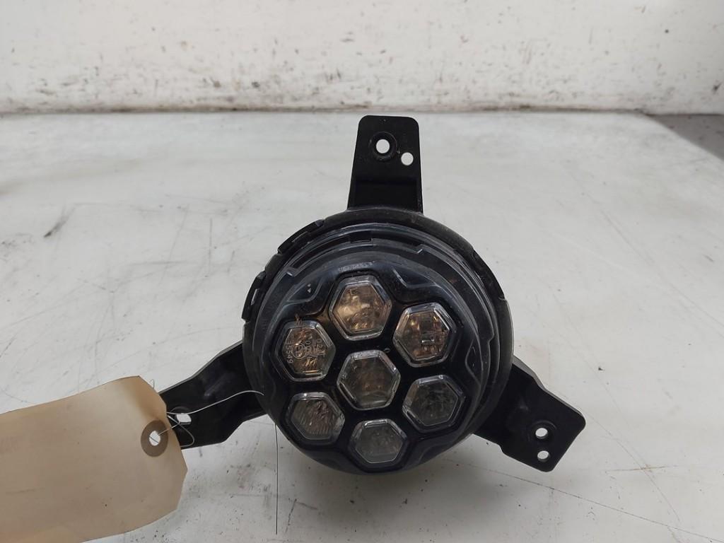 DAGRIJVERLICHTING RECHTS Hyundai i10 (|92208K7100|), Hyundai Motor Deutschland GmbH, Gebruikt, Kaiserleipromenade 5
63067  Offenbach am Main, DE