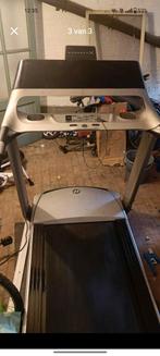 Un grand tapis roulant vu de l'horizon pèse 180 kg., Caravanes & Camping, Enlèvement ou Envoi