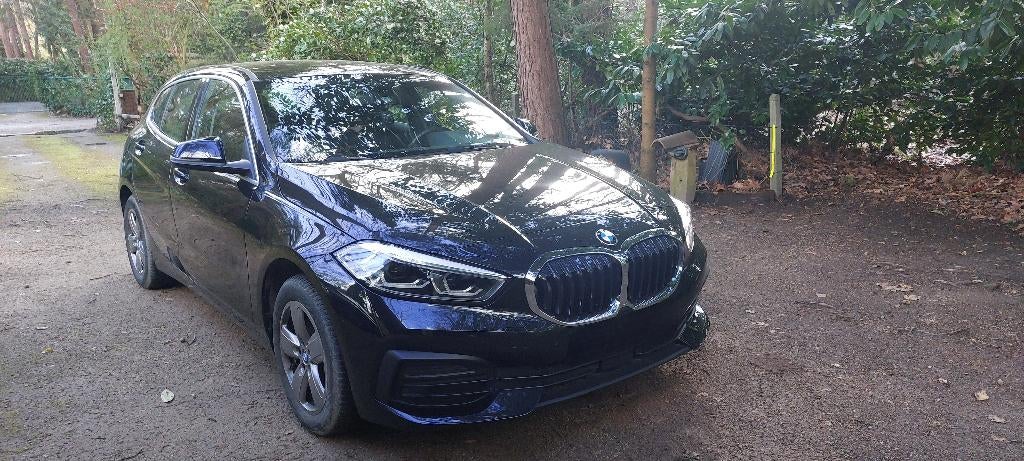 BMW 116i, Auto's, Voorwielaandrijving, Zwart, 5 deurs, Particulier