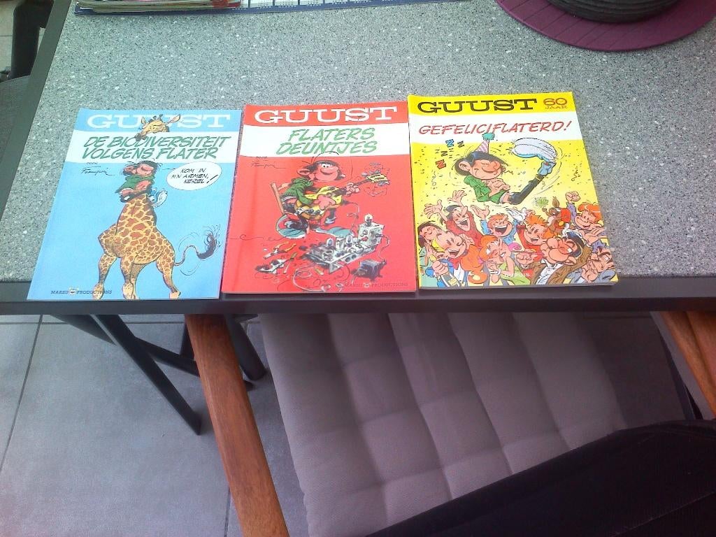 3 Guust Flater strips., Boeken, Meerdere stripboeken, Ophalen of Verzenden, Zo goed als nieuw