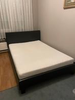 Bed inclusief matras, Huis en Inrichting, Ophalen, Zo goed als nieuw
