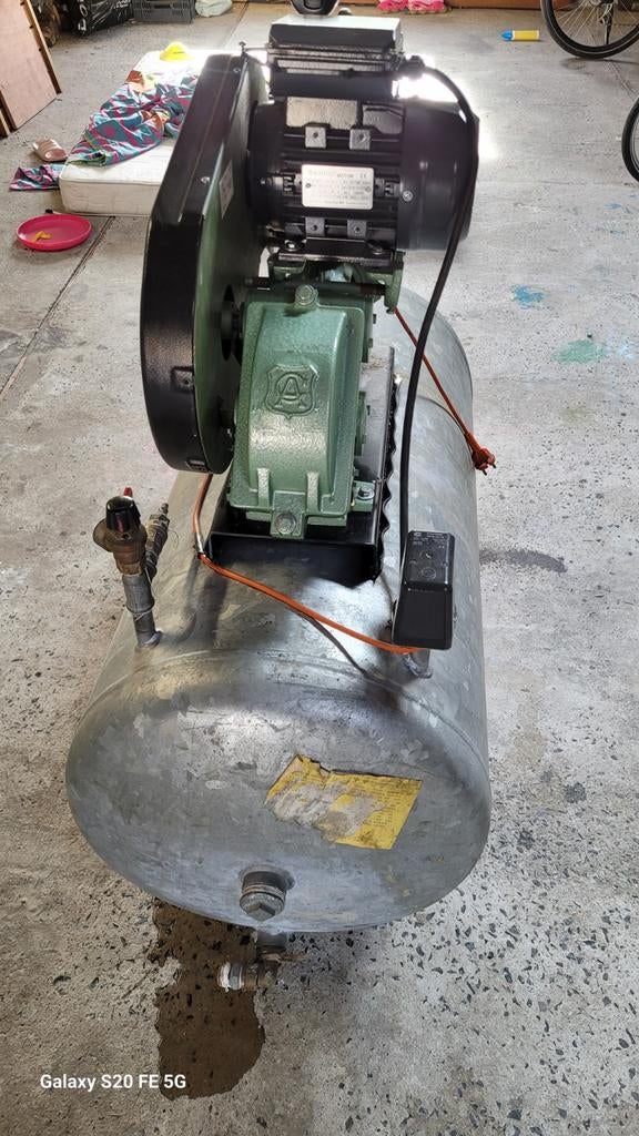 Clasal pomp met drukvat, Enlèvement