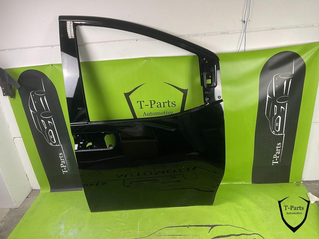 porte avant droite de la Hyundai Staria, Heolleung-ro 12
06797  Seoul, Porte, Info@hyundai.com, Utilisé